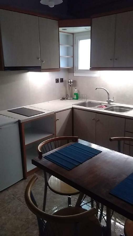 Lemontree Apartment Athena Bagian luar foto