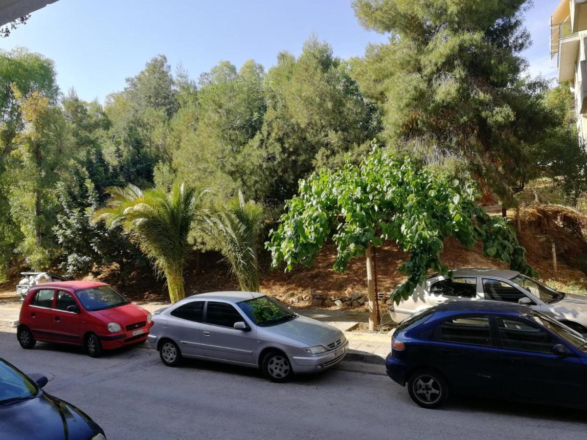Lemontree Apartment Athena Bagian luar foto